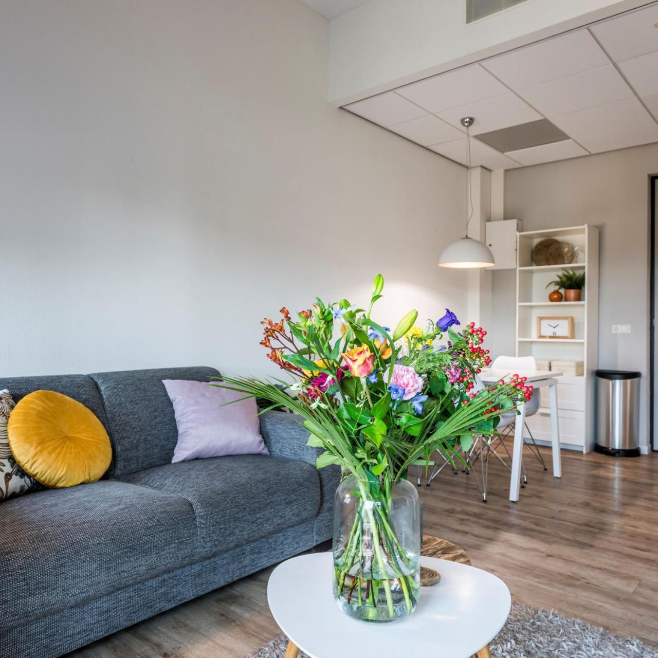 Joinn! City Lofts Houten Utrecht Eksteriør bilde